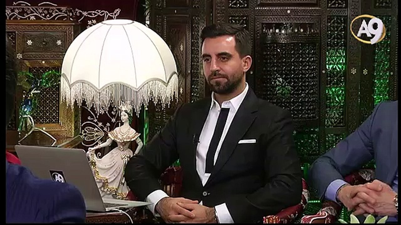 Münafık pusuda yatan mikroptur. Gerilemesi Müslümanları aldatmasın.