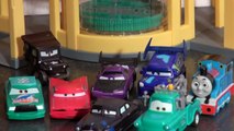 Pixar Cars OMG the Cool Color Changers at Ramones House of Body Art with Lightning McQueen and more
