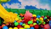 Свинка Пеппа купается в бассейне с конфетами видео с игрушками на русском игры для детей