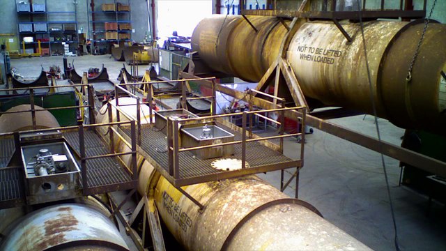 Rail-Mounted Sulphuric Acid Pressure Vessels - APMS Group