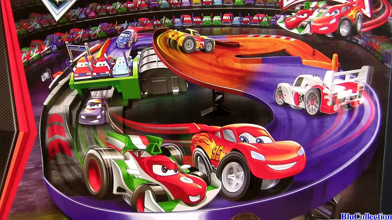Micro Drifters Motorized Super Speedway Track Playset CARS 2 Disney Motorzooma Rennbahn