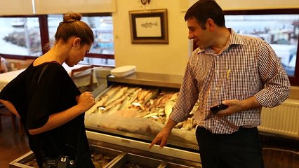 What to See & Eat in Canakkale, Turkey