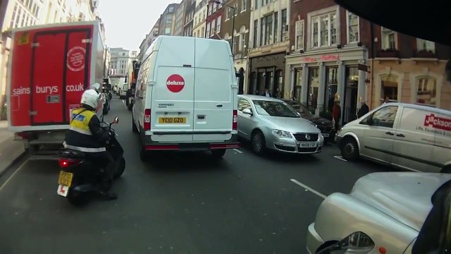 Motorcycle filtering in Central London