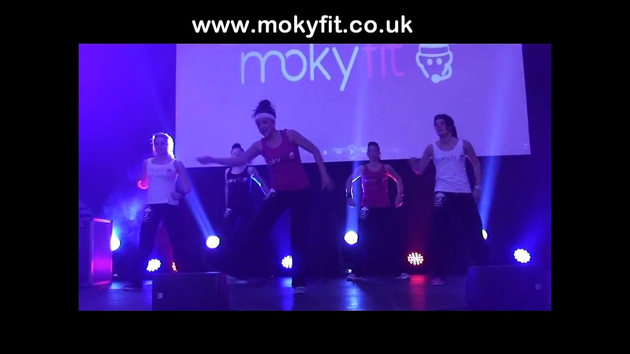 I'm a Freak, Enrique feat. Pitbull