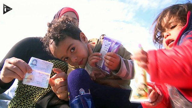 Grèce : les réfugiés sans papiers d'identité dans l'impasse