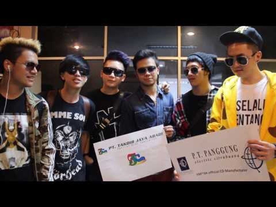 SM*SH Goes to Malaysia... 26 Dec 2013