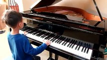 Linus and Lucy (Charlie Brown) - Piano Lesson - Played by Alex Po