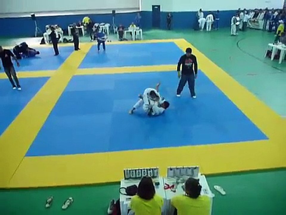 jiu jitsu ,etapa catarinense 2012.thiago taz