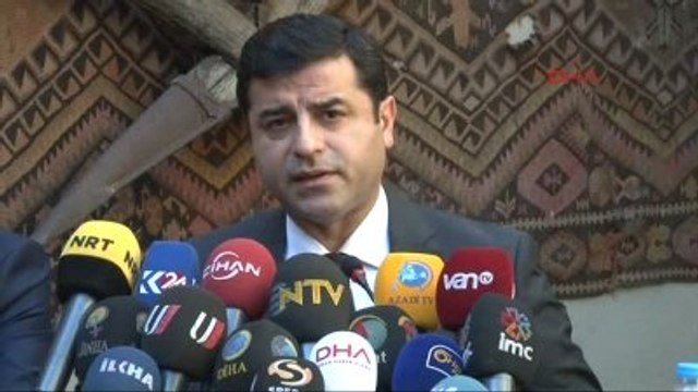 Diyarbakır Hdp Eş Genel Başkanı Demirtaş Açıklamalarda Bulundu-2
