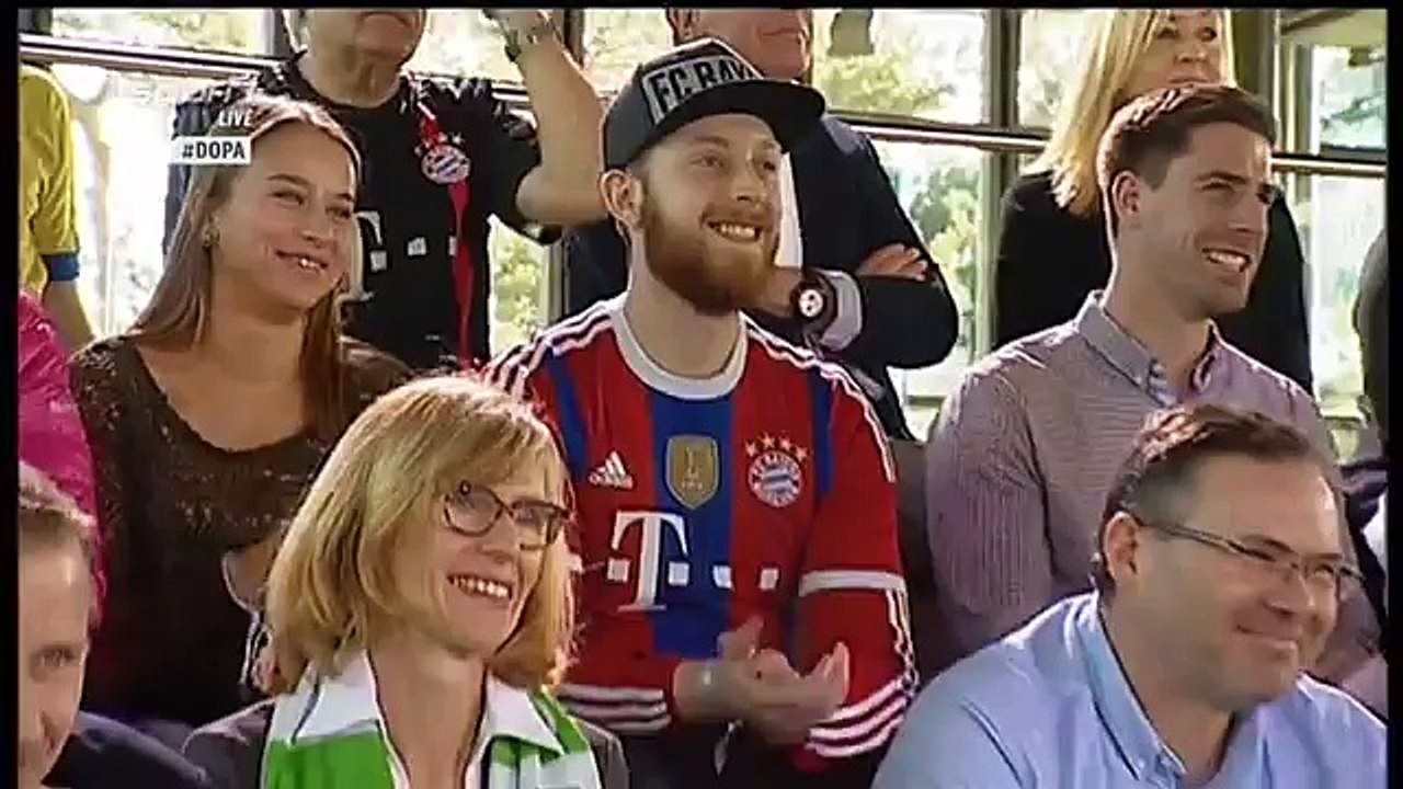 Doppelpass 28.2.16,  Klaas Heufer Umlauf, fliegt aus Sendung