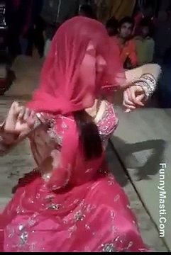 Sexy Girl Dance In Wedding Party Shudh Desi 2016