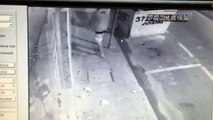 Bandidos atiram pedra e roubam loja em Colatina