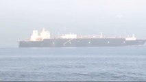 Dev tankerin geçişi sırasında Çanakkale Boğazı kapatıldı