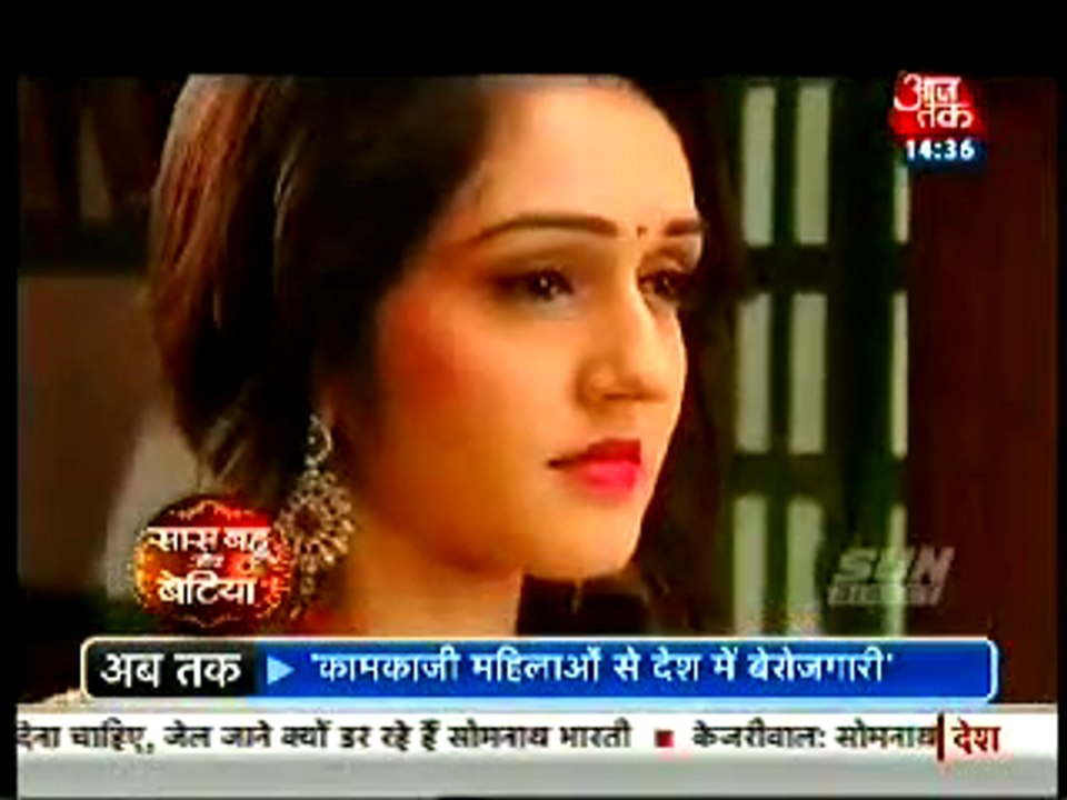 Saath NIbhaana Saathiya 29th February 2016 Meera Hue Dharam Aur Durga Ko Ek Saath Dekh Kar Khush