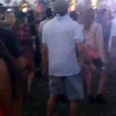 Leonardo DiCaprio is a terrible dancer !