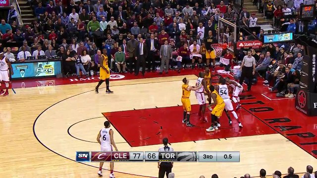 Kyle Lowry Drops Career-High 43 on Cavaliers
