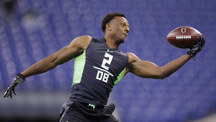 DBs Make Strong Impressions in Ball Drills