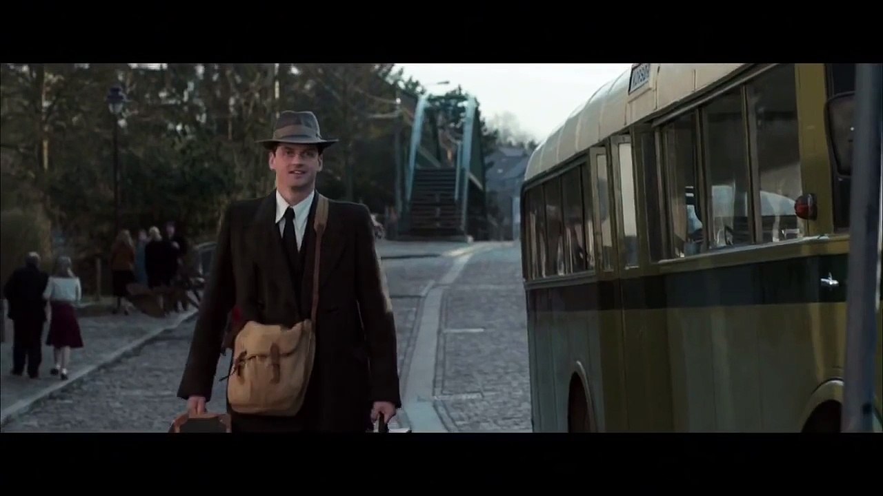 Bande-annonce - "Louis-Ferdinand Céline: deux clowns pour une catastrophe"