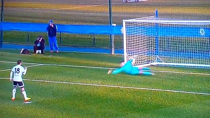 UN ARBITRE SE TROMPE ET REFUSE UN TIR AU BUT À VALENCE