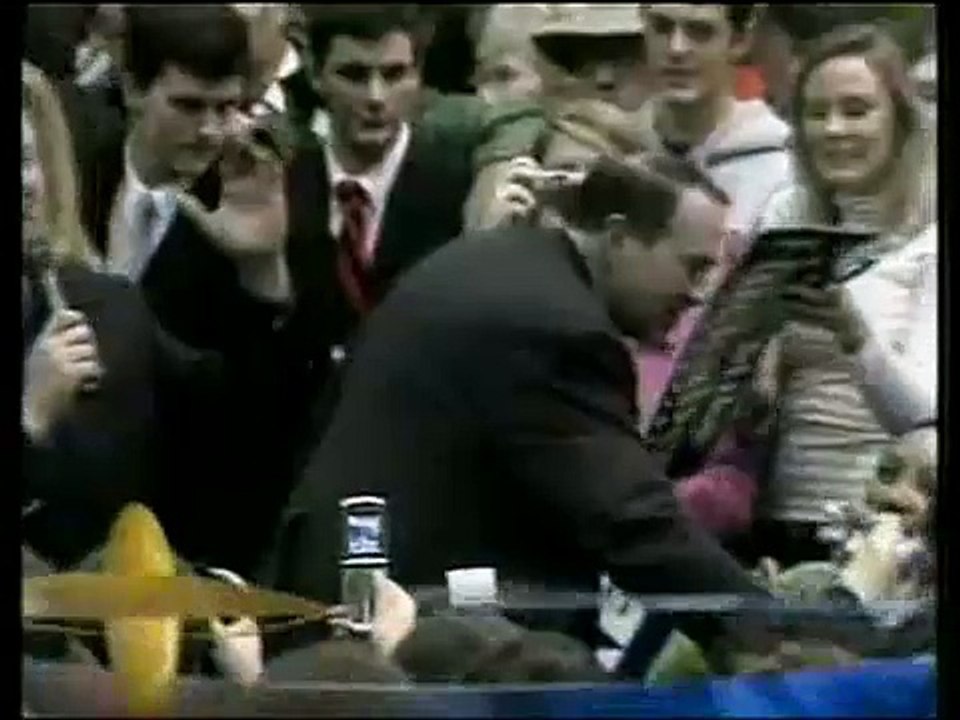 Huckabee Confederate flag - where to put the pole