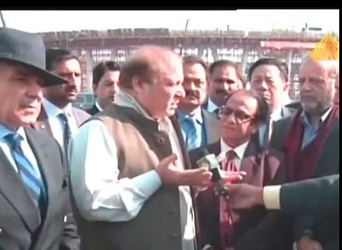 Nawaz Sharif talks to media over PIA employees strike