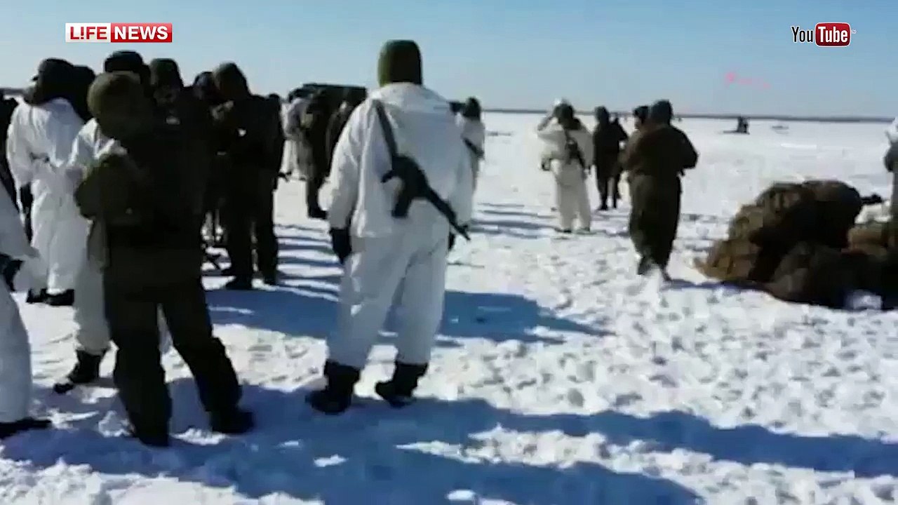 Гибель парашютиста в Хабаровском крае сняли его сослуживцы