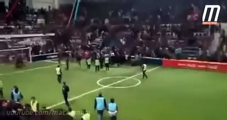 Yayınlanmayan Görüntüler. TV8 Halı Saha Turnuvasında şok anlar!