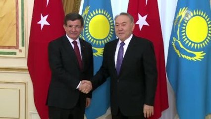 Davutoğlu: 'Türkiye, Karamsar Senaryolara Hiçbir Şekilde Diz Çökmeyecektir'