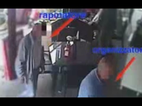 Ercolano (NA) - Rapinatori uccisi da gioielliere, preso il palo della banda (29.02.16)