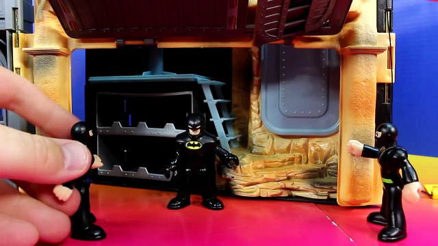 Imaginext Ra's Al Ghul And Shadow Ninjas Invade Wayne Manor Batman Bruce Wayne Alfred