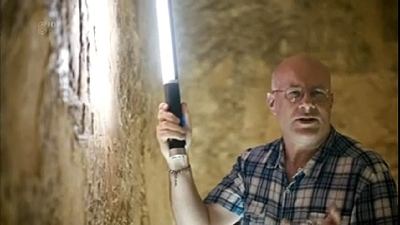 La chambre caché du tombeaux de Toutankhamon — King Tuts Tomb The Hidden Chamber NEW 2016