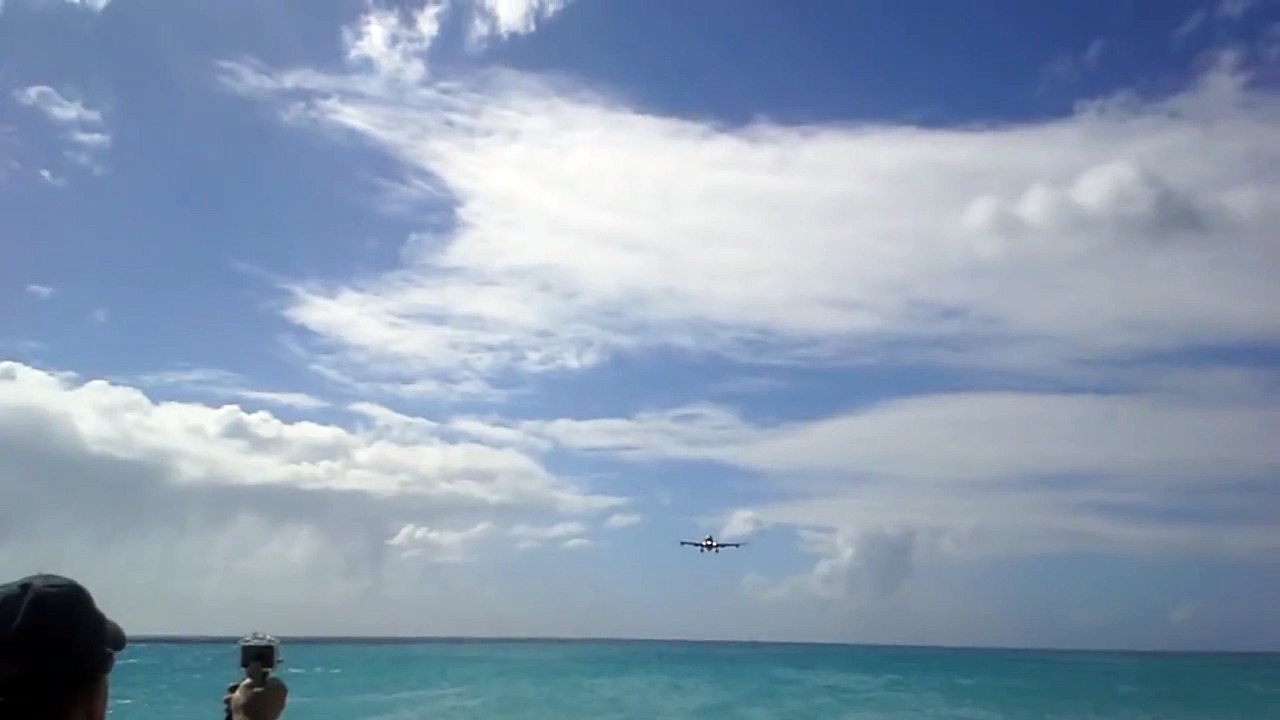 The View of an Airbus A-340 from Maho Beach