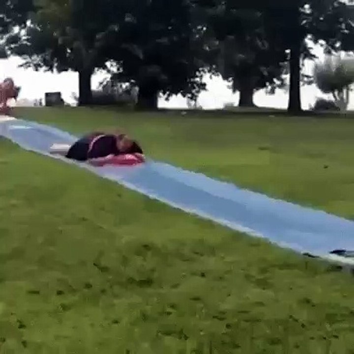 бомба