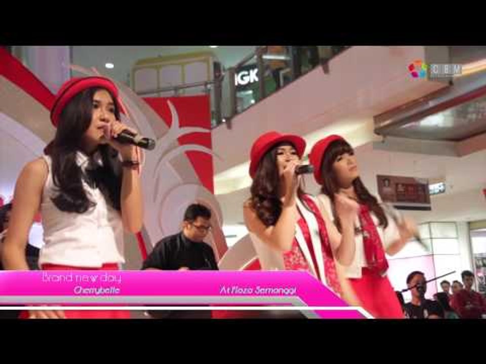 Cherrybelle - Brand New Day at Plaza Semanggi 2015