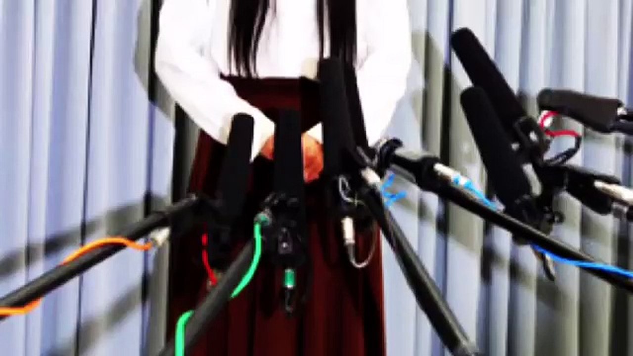 【不倫は疑惑か】ベッキー謝罪会見で涙！！！