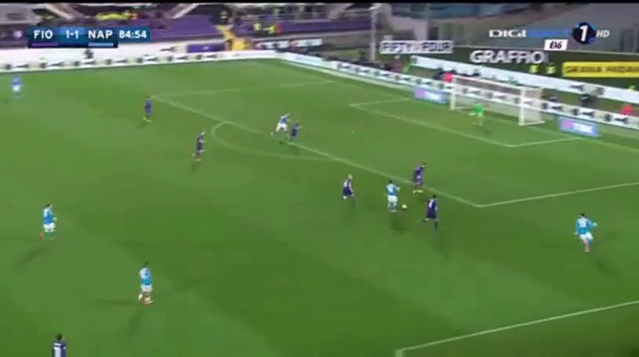 Gonzalo Higuain Disallowed Goal (offside)