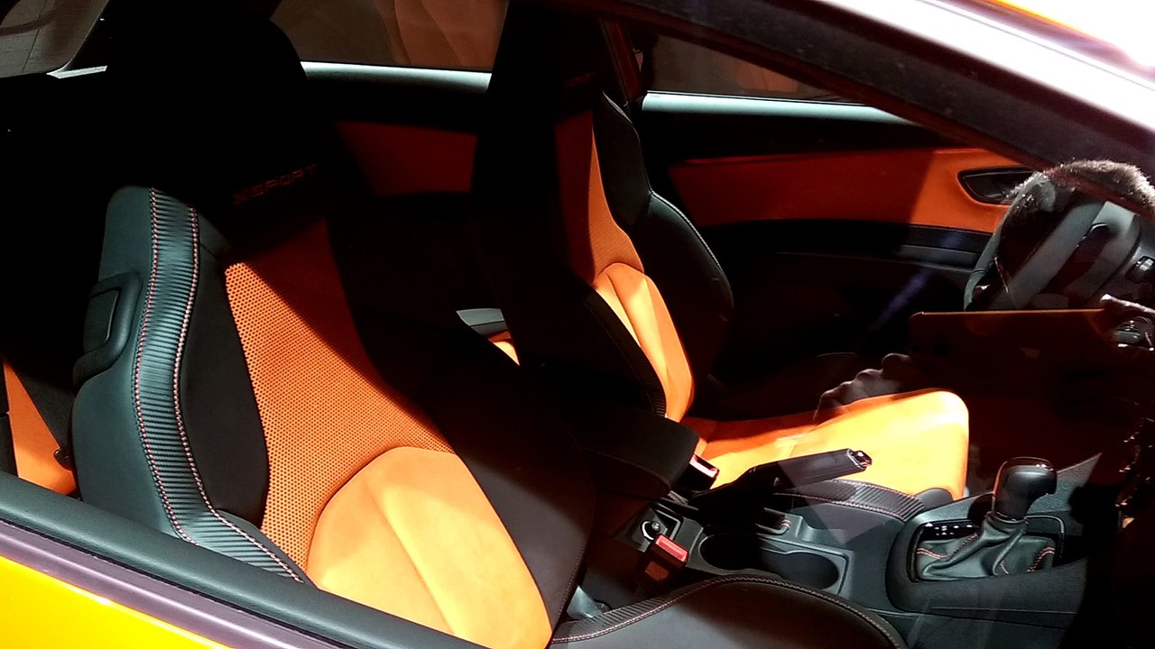 Interior del Seat León Cross Coupé en el Salón de Ginebra 2016