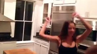 Mark Sanchez Dancing In the Kitchen With Two Hot Chicks