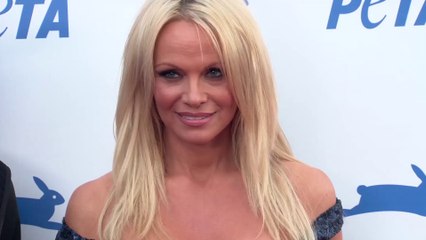 Pam Anderson quizás haga una aparición en la nueva película de Baywatch