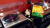 Bugs Bunny Meets Elmer Fudd 78 RPM Record CC 64