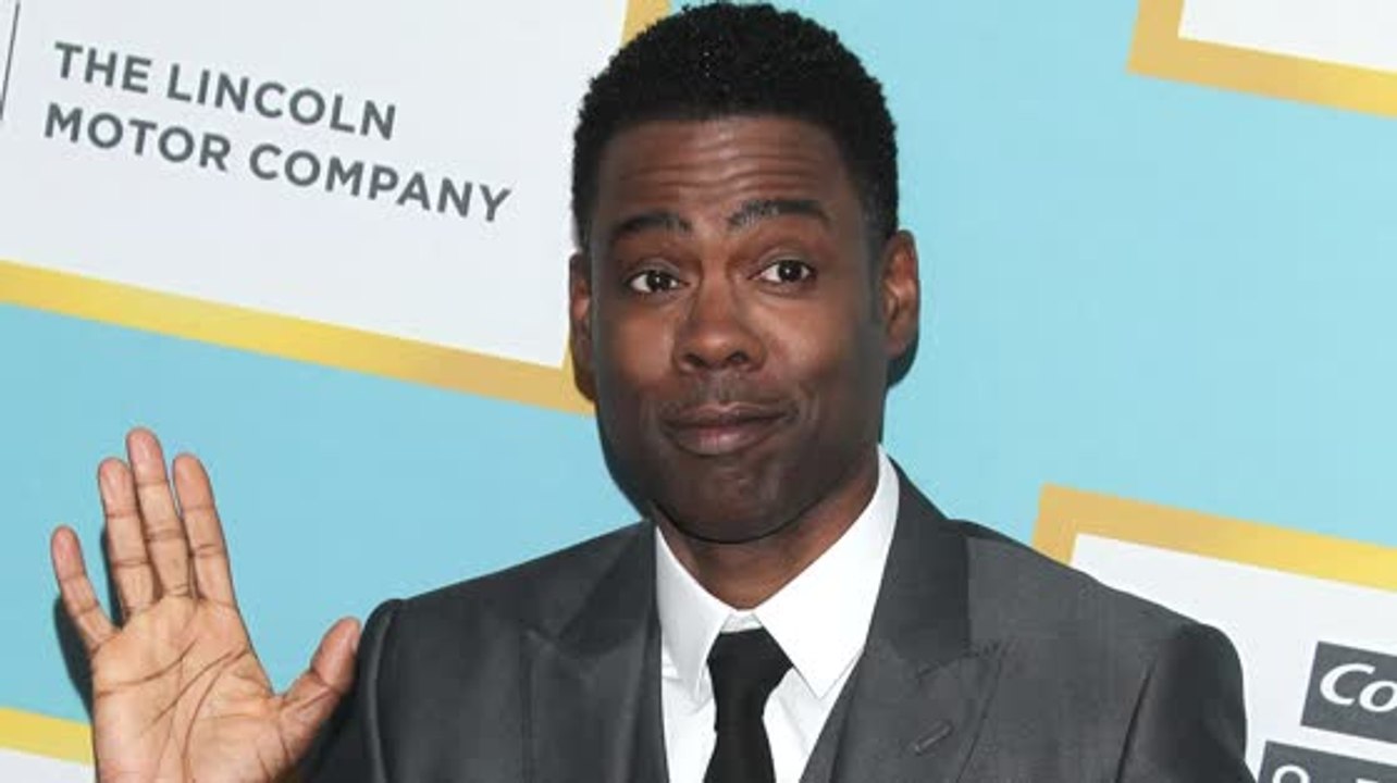 Chris Rock: Oscars "Cookie Boss", Sells over 13,000 Boxes of Girl Scout Cookies