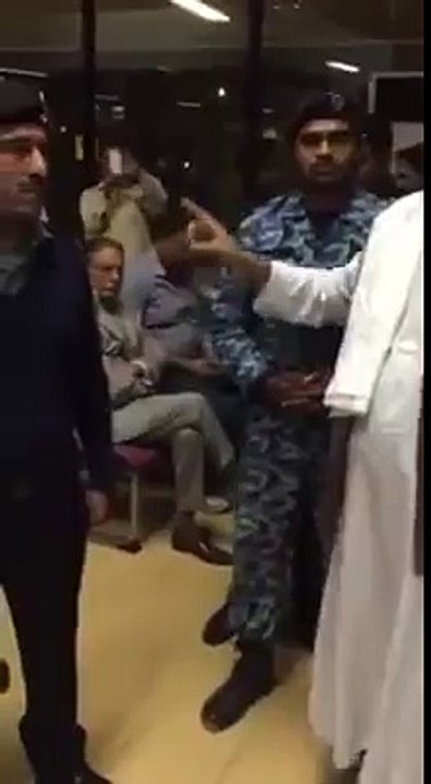 Parwez rasheed ki tarekhi beizati