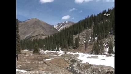 Tanrı Dağları'ndan muhteşem manzaralar