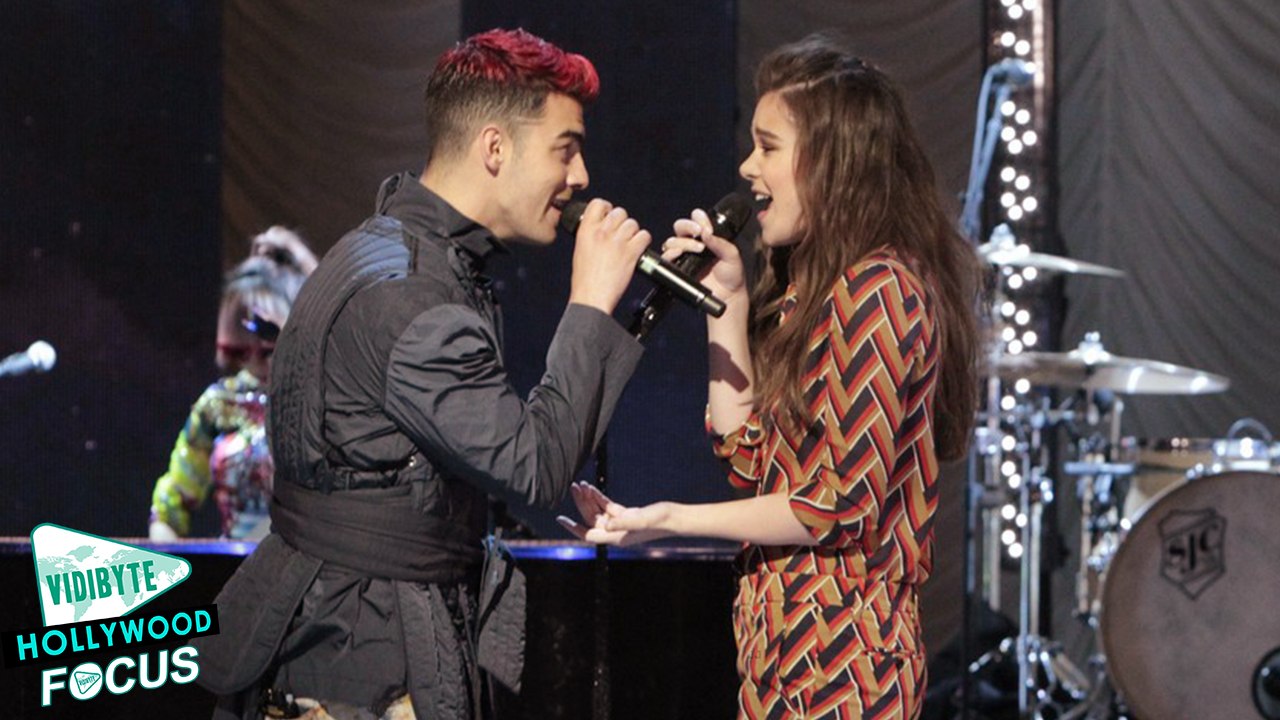 Hailee Steinfeld and DNCE Perform 'Rock Bottom' on 'Good Morning America'