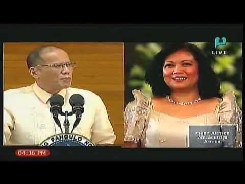 Aquino lauds Cabinet, slams past administration's officials