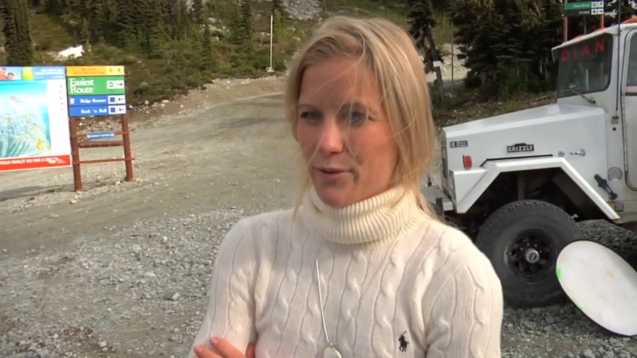 Hannah Teter SI Swimsuit Shoot