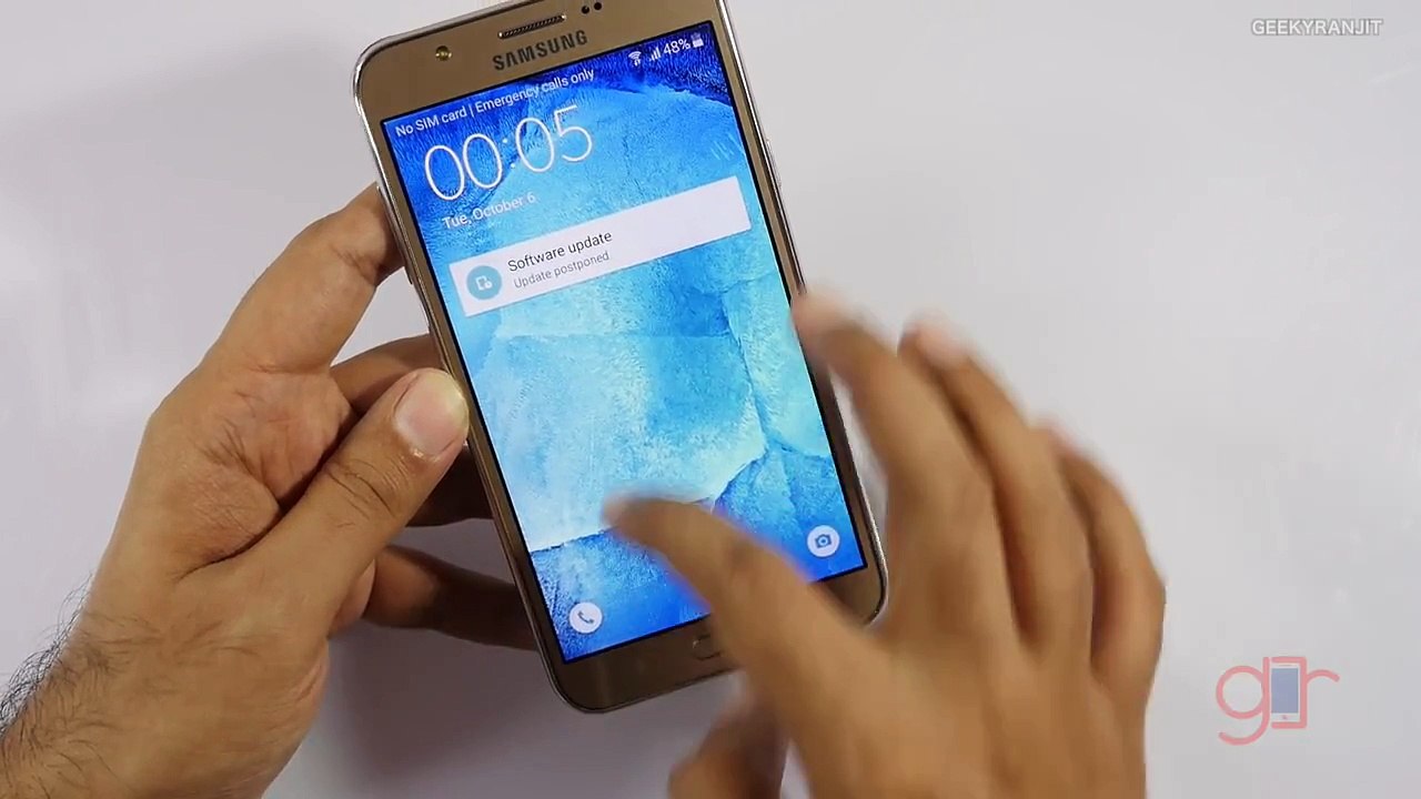 Samsung Galaxy J7 Review with Pros & Cons