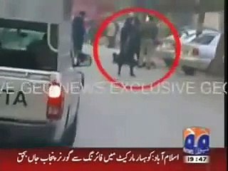 How Police Arrested Mumtaz Qadri after Killing Salman Taseer  Rare Video