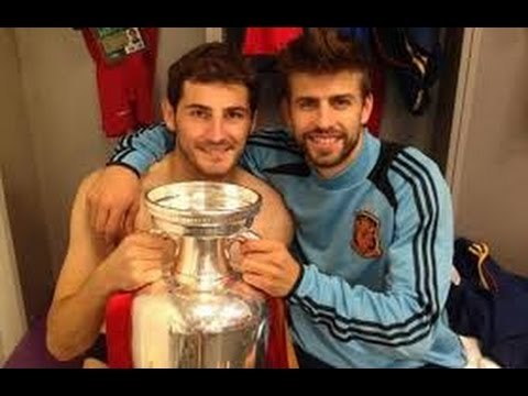 Gerard Piqué e Iker Casillas se 'vacilan' por Twitter