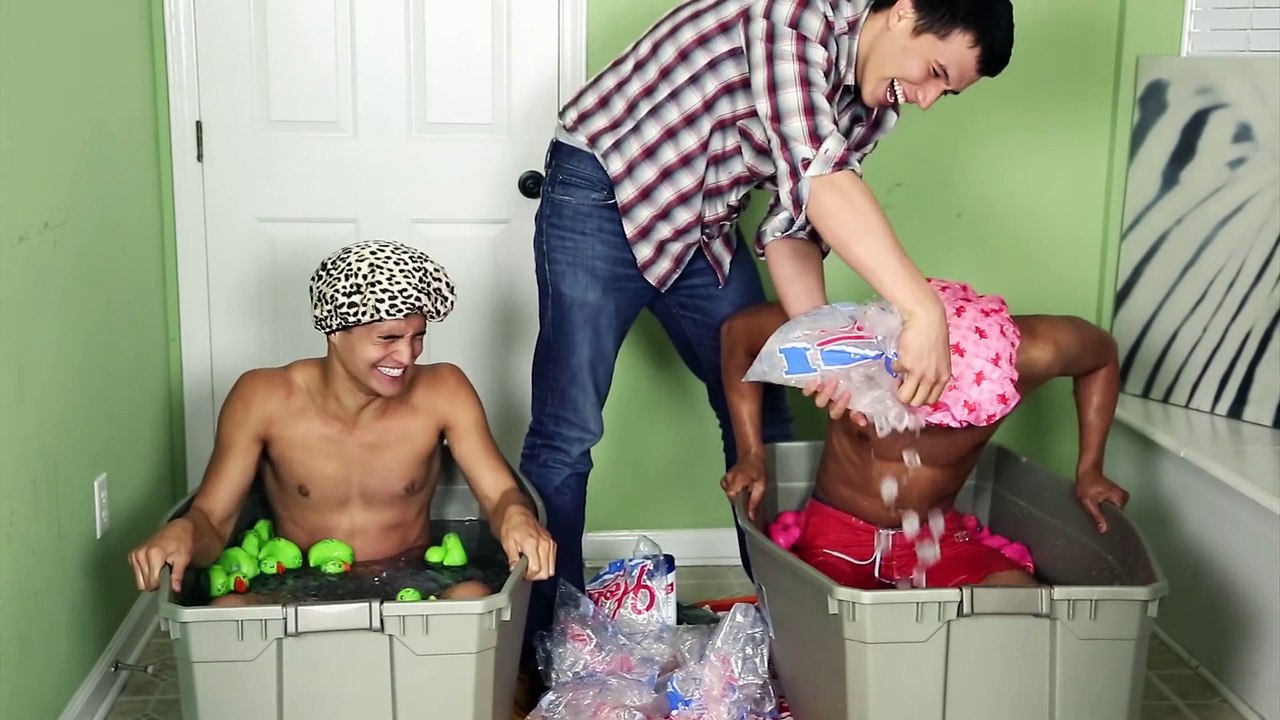 ICE BATH CHALLENGE!
